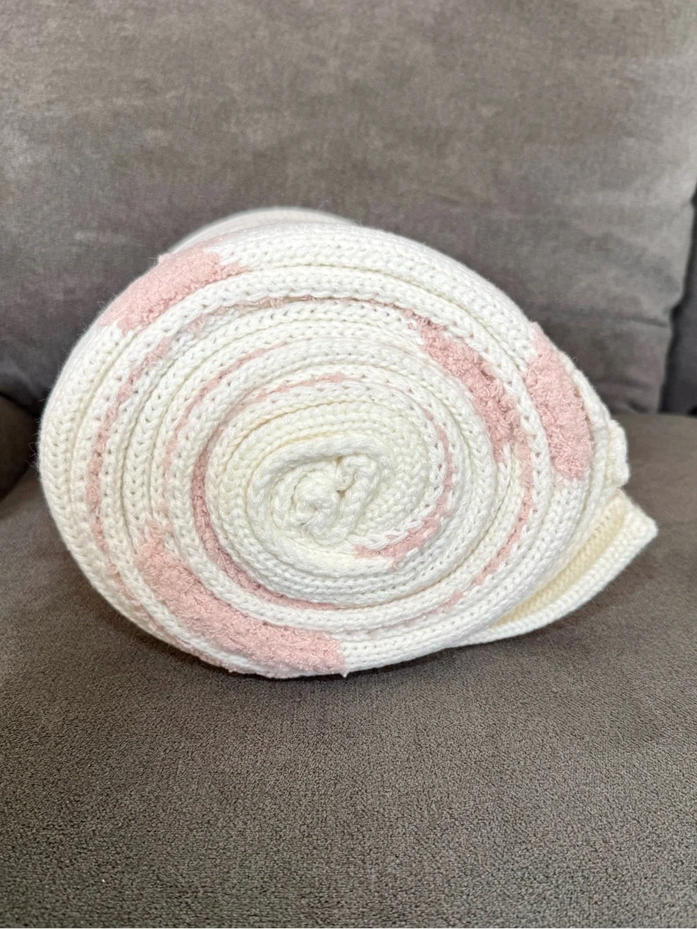 Pottery Barn Petit Amour Knit Jacquard Throw